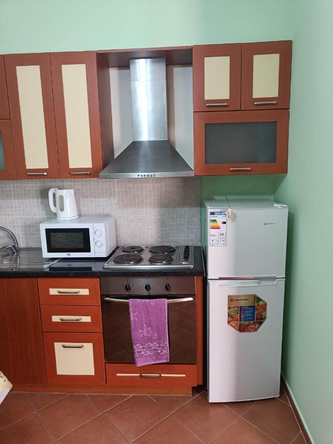 Aldom Apartments Durrës 外观 照片