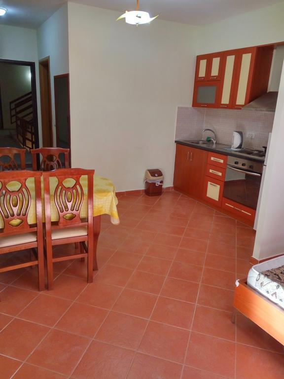 Aldom Apartments Durrës 外观 照片